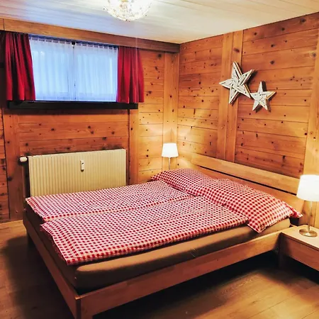 Mom - Alpine Boutique Apartments, Romantica, Near Terminal דירה גרינדלוולד
