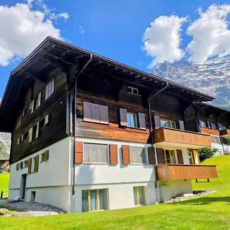 Apartman Mom - Alpine Boutique Apartments, Romantica, Near Terminal