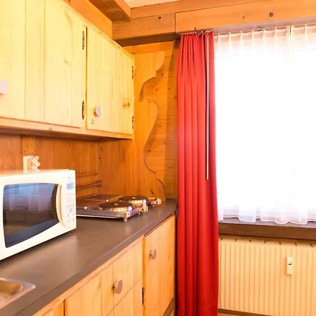 Appartamento Mom - Alpine Boutique Apartments, Romantica, Near Terminal