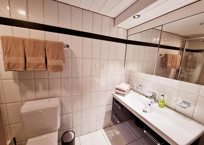 Mom - Alpine Boutique Apartments, Romantica, Near Terminal Grindelwald