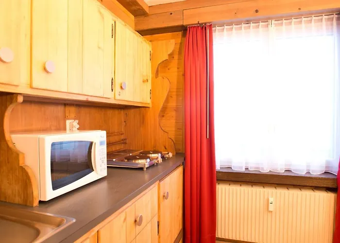 Lejlighed Mom - Alpine Boutique Apartments, Romantica, Near Terminal