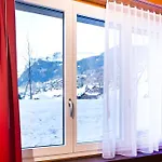 Apartamento Mom - Alpine Boutique Apartments, Romantica, Near Terminal